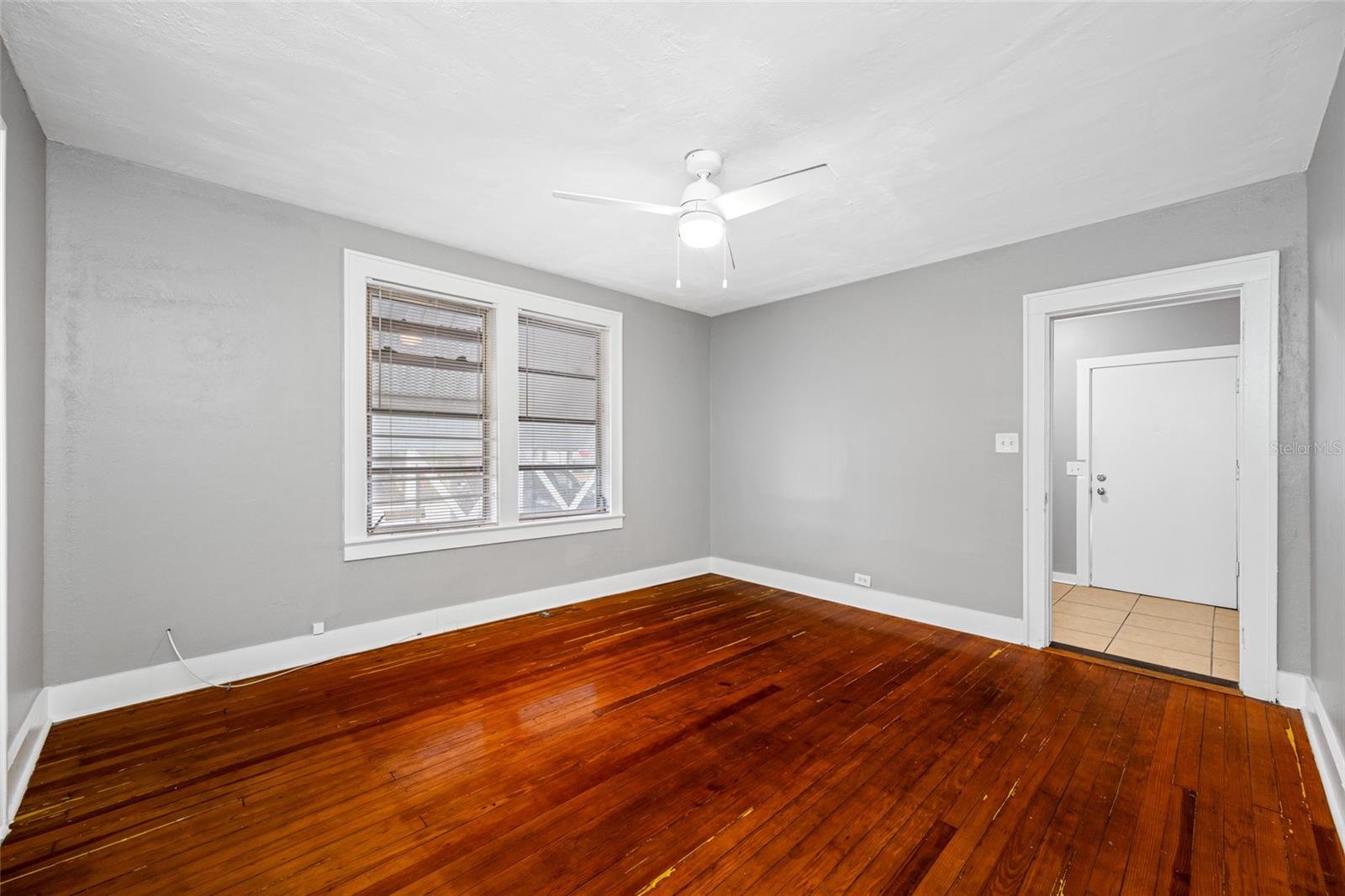 301 W WOODLAWN AVE, TAMPA, FL, 33603