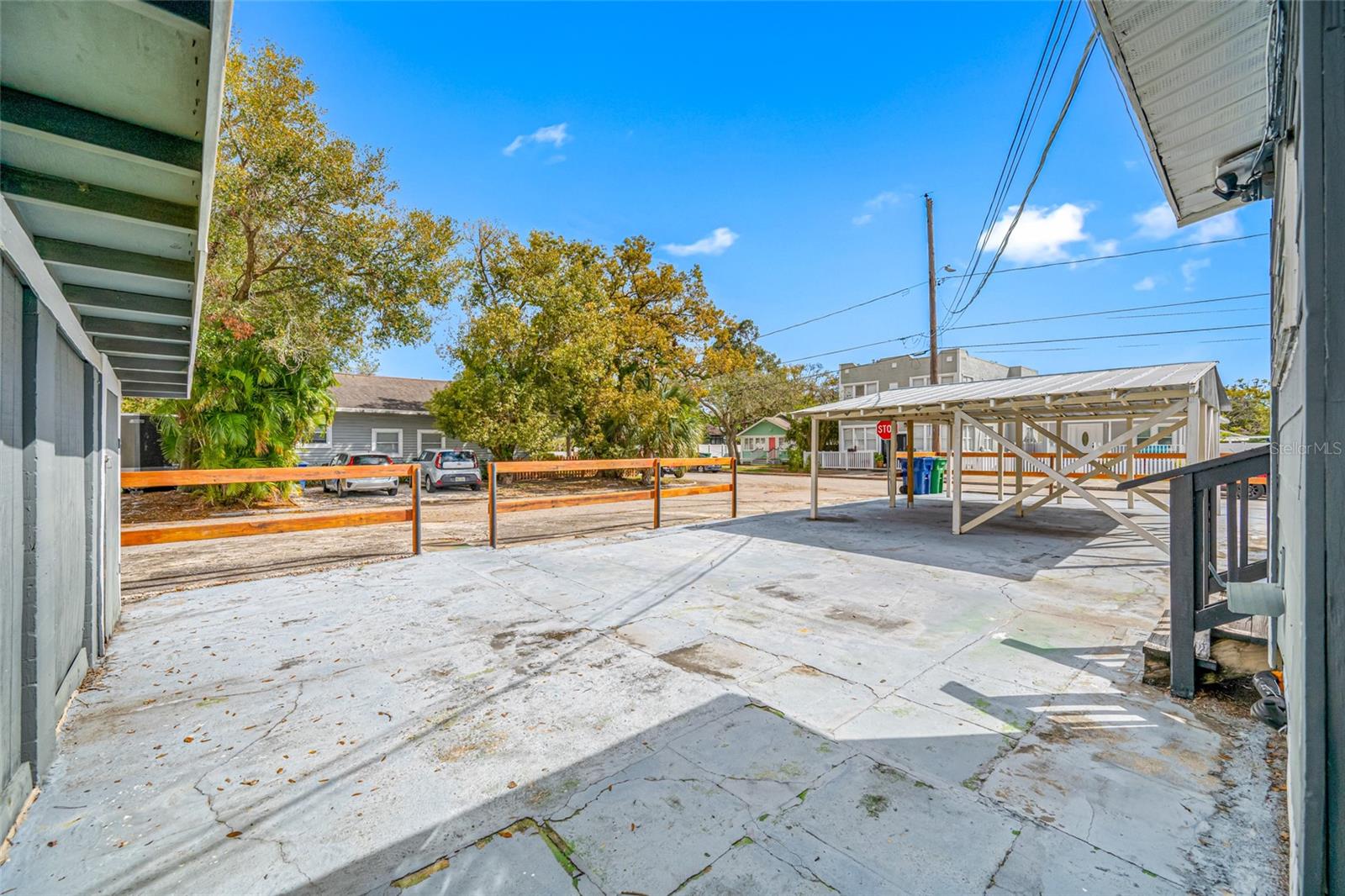 301 W WOODLAWN AVE, TAMPA, FL, 33603