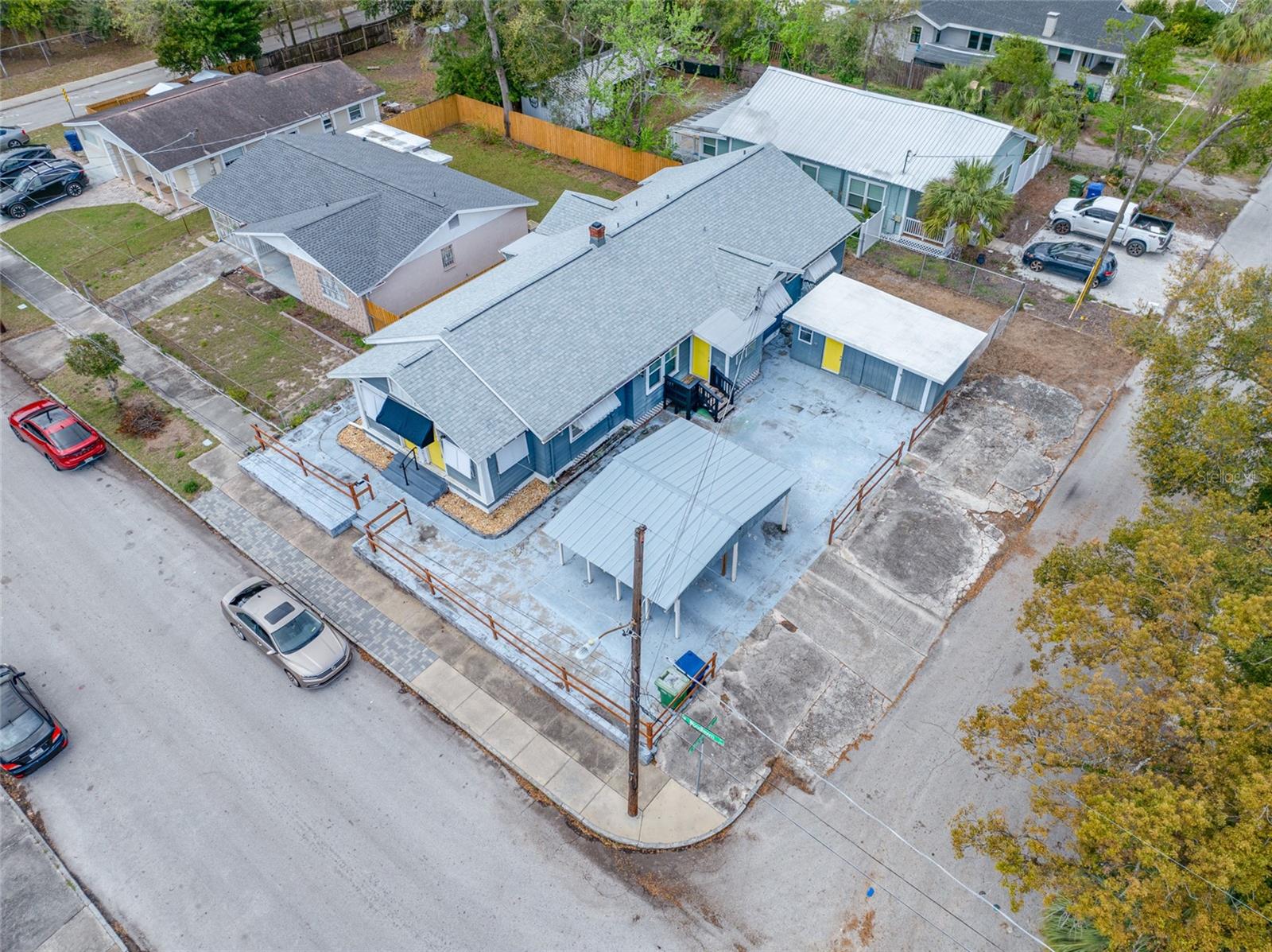 301 W WOODLAWN AVE, TAMPA, FL, 33603