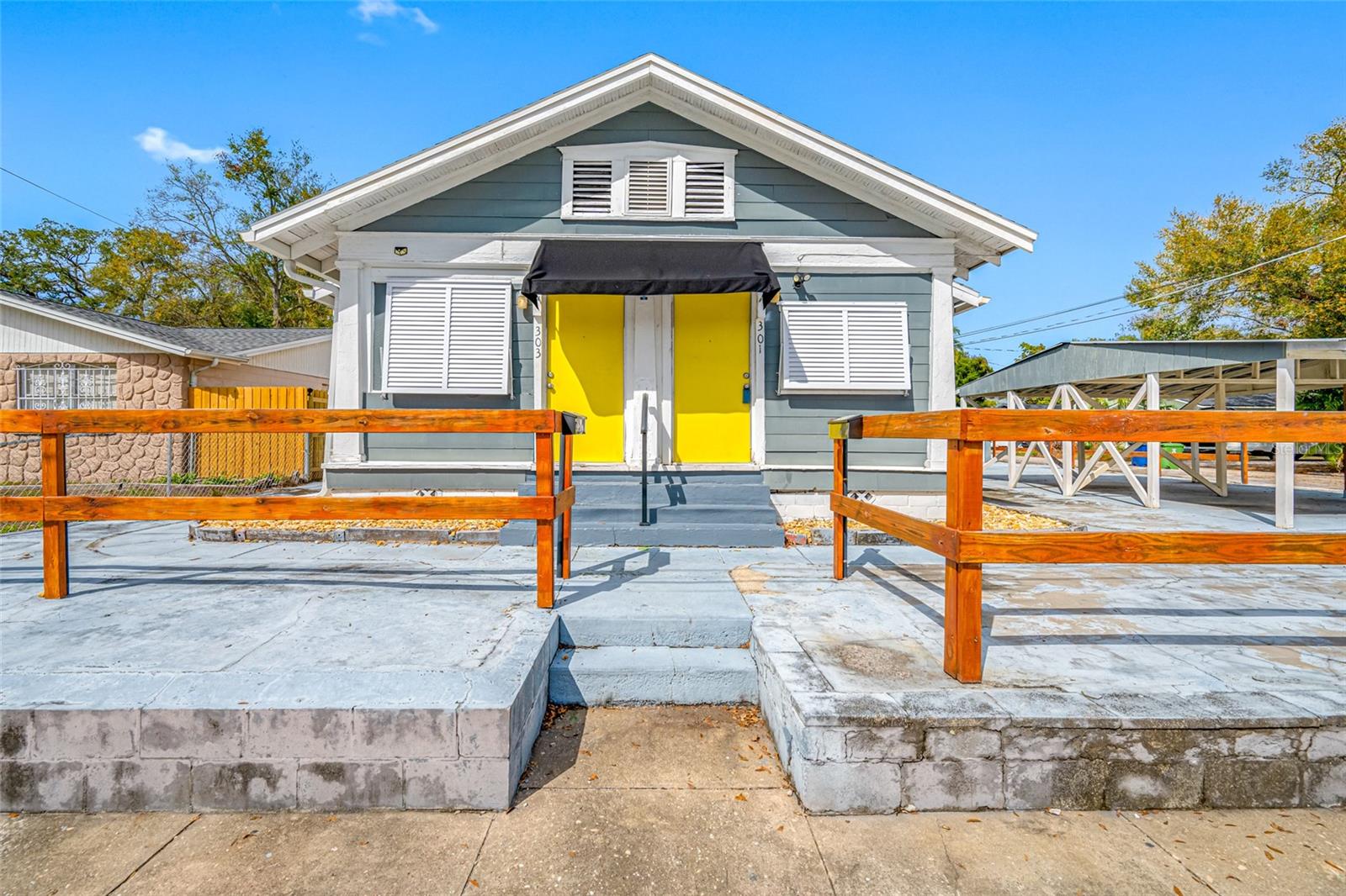 301 W WOODLAWN AVE, TAMPA, FL, 33603