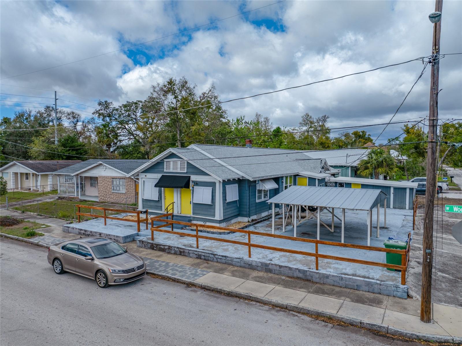 301 W WOODLAWN AVE, TAMPA, FL, 33603