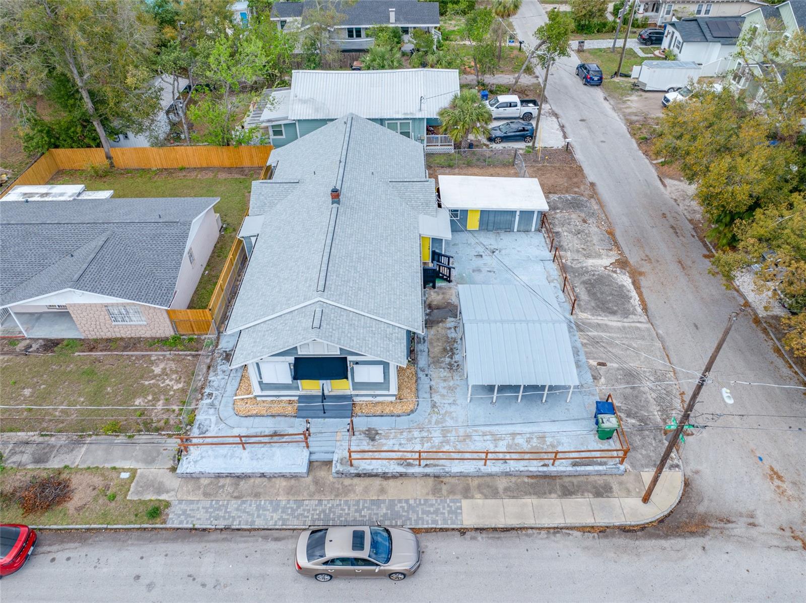 301 W WOODLAWN AVE, TAMPA, FL, 33603