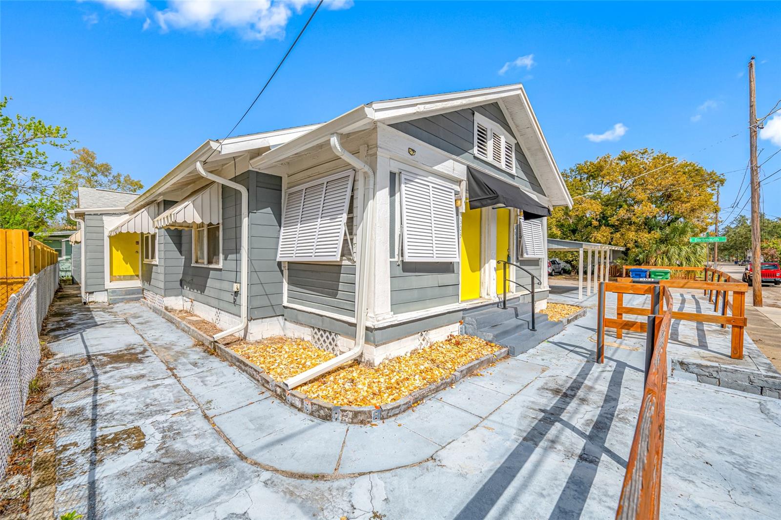 301 W WOODLAWN AVE, TAMPA, FL, 33603