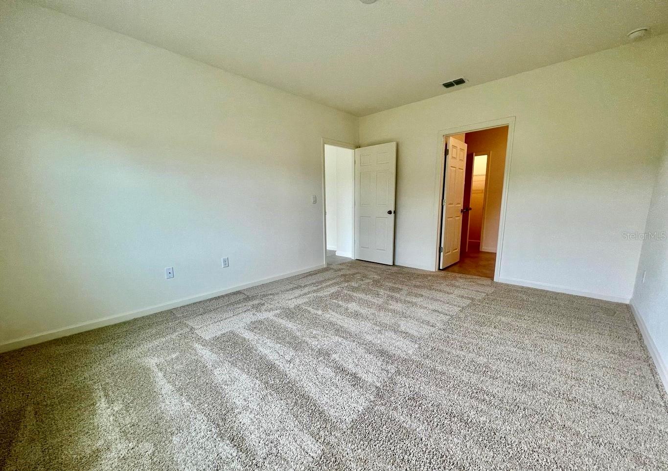 3400 BURROWING OWL DR, MIMS, FL, 32754