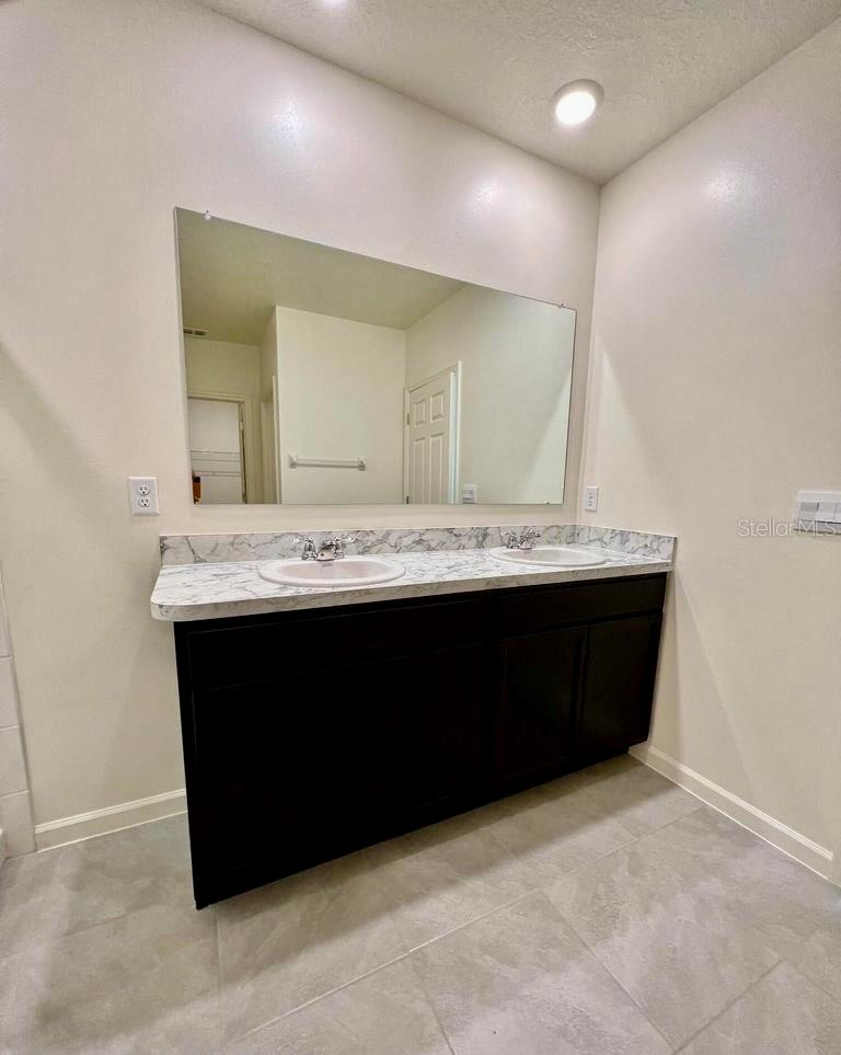 3400 BURROWING OWL DR, MIMS, FL, 32754