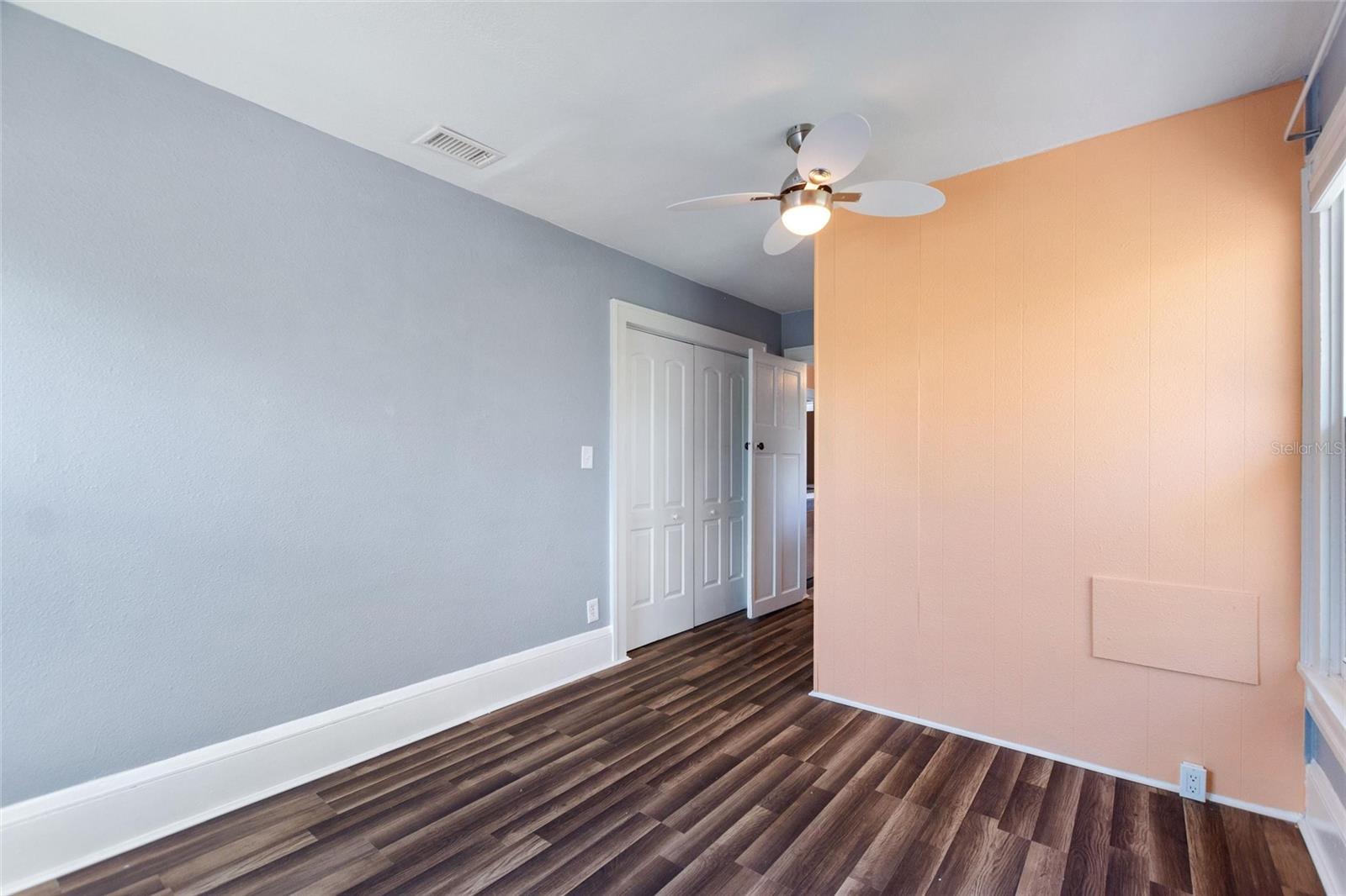 7401 & 1/2 1ST AVE N #UPR-B, ST PETERSBURG, FL, 33710