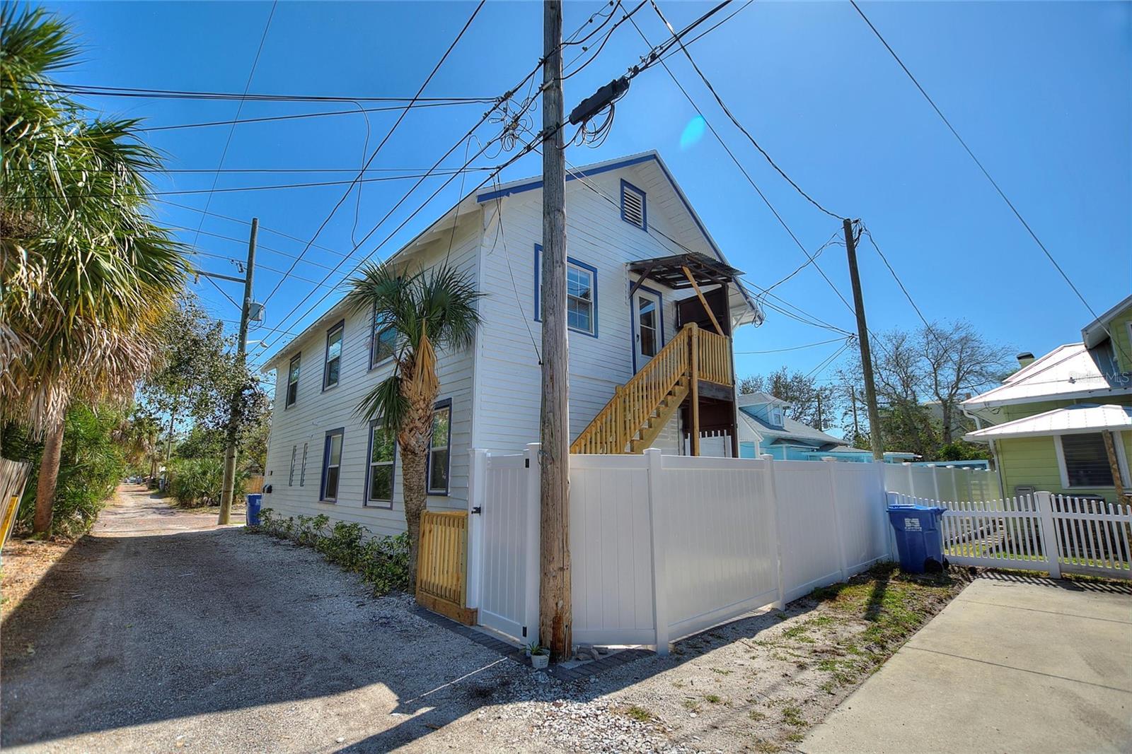 7401 & 1/2 1ST AVE N #UPR-B, ST PETERSBURG, FL, 33710