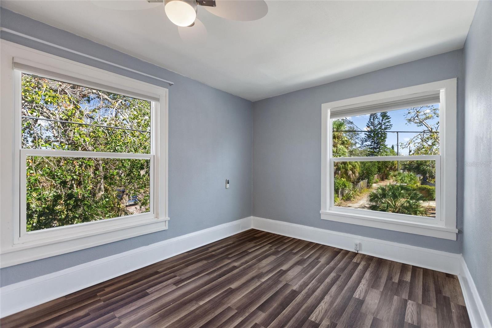 7401 & 1/2 1ST AVE N #UPR-B, ST PETERSBURG, FL, 33710