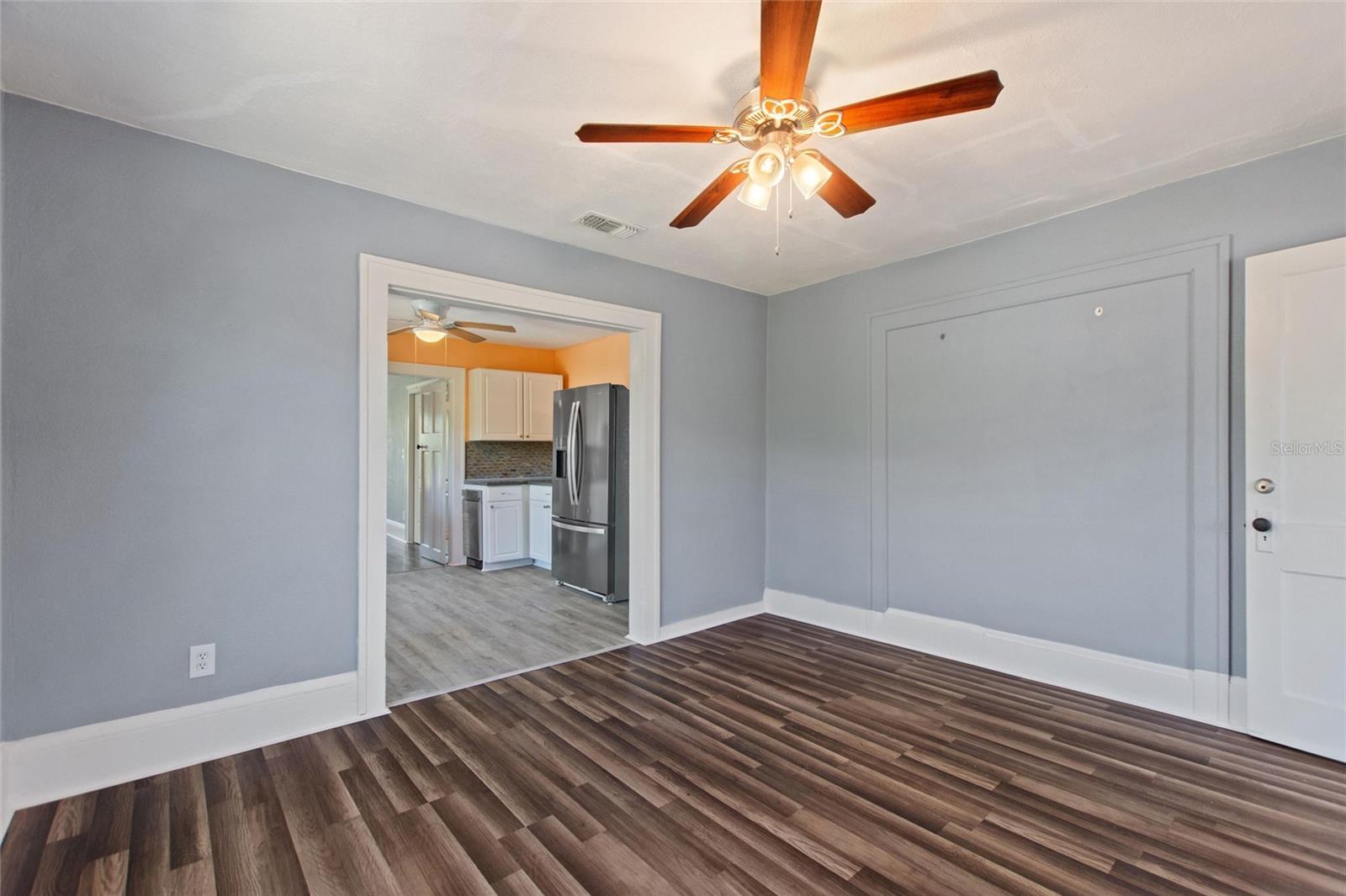 7401 & 1/2 1ST AVE N #UPR-B, ST PETERSBURG, FL, 33710