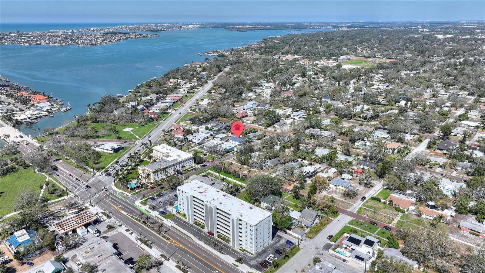7401 & 1/2 1ST AVE N #UPR-B, ST PETERSBURG, FL, 33710
