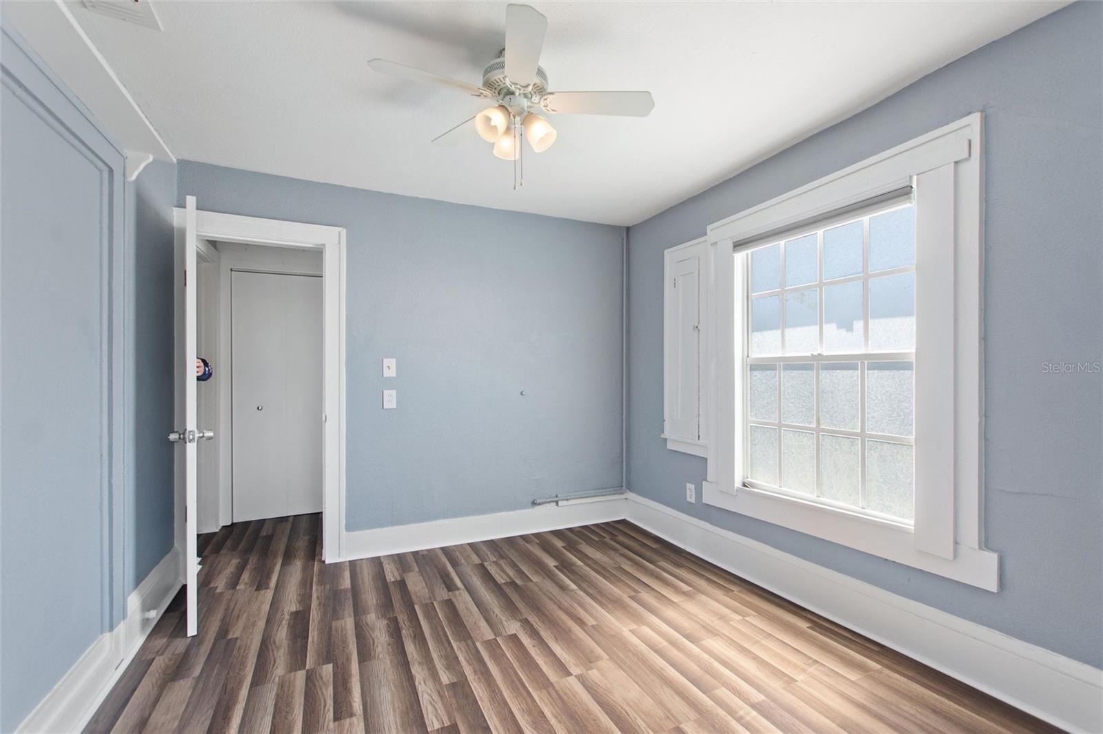 7401 & 1/2 1ST AVE N #UPR-B, ST PETERSBURG, FL, 33710