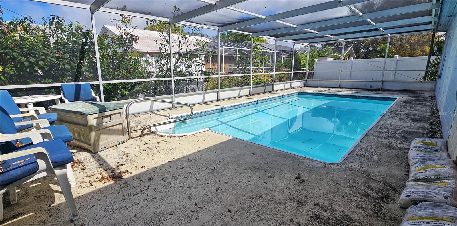 1901 76TH AVE N, ST PETERSBURG, FL, 33702