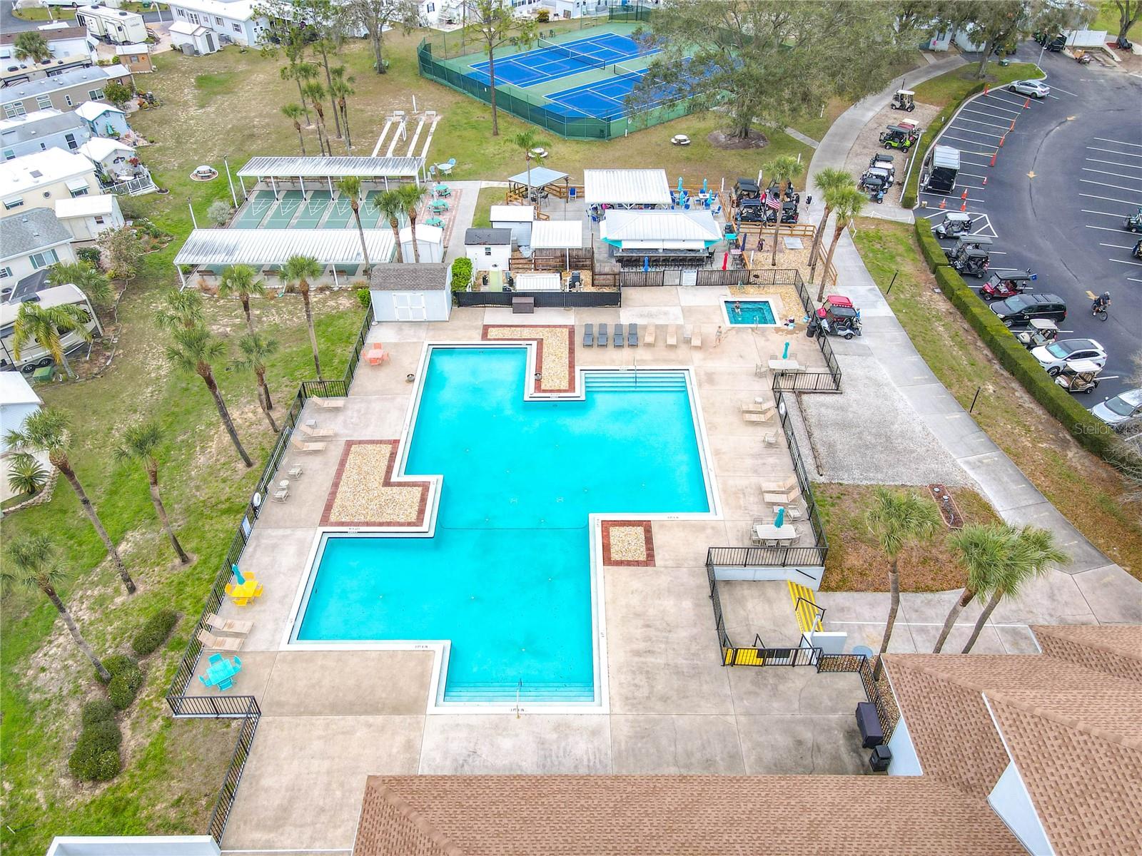 511 PAR PINES BLVD, DAVENPORT, FL, 33837