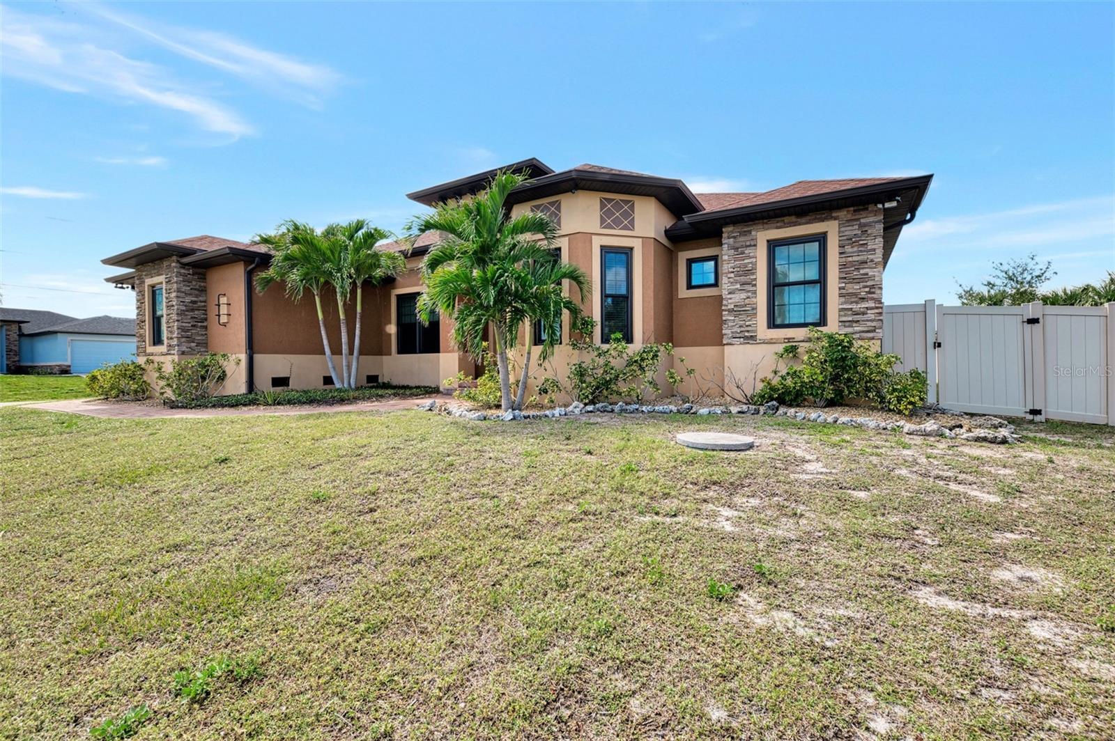 10393 HARLINGEN ST, PORT CHARLOTTE, FL, 33981