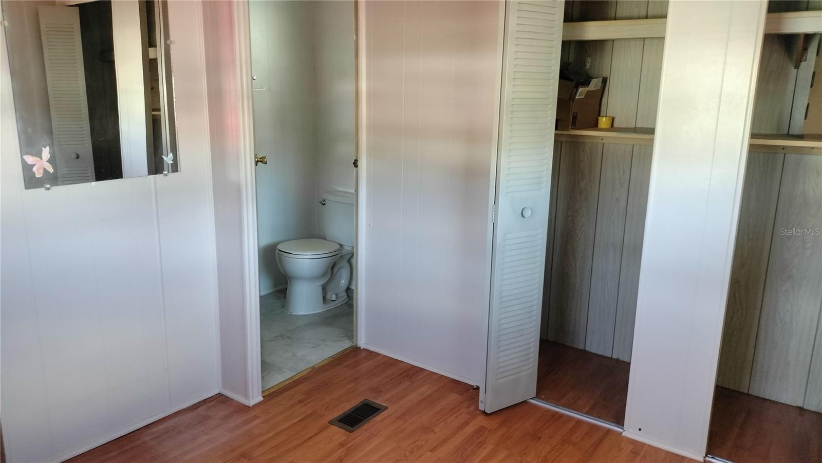 OM696010 Property Photo