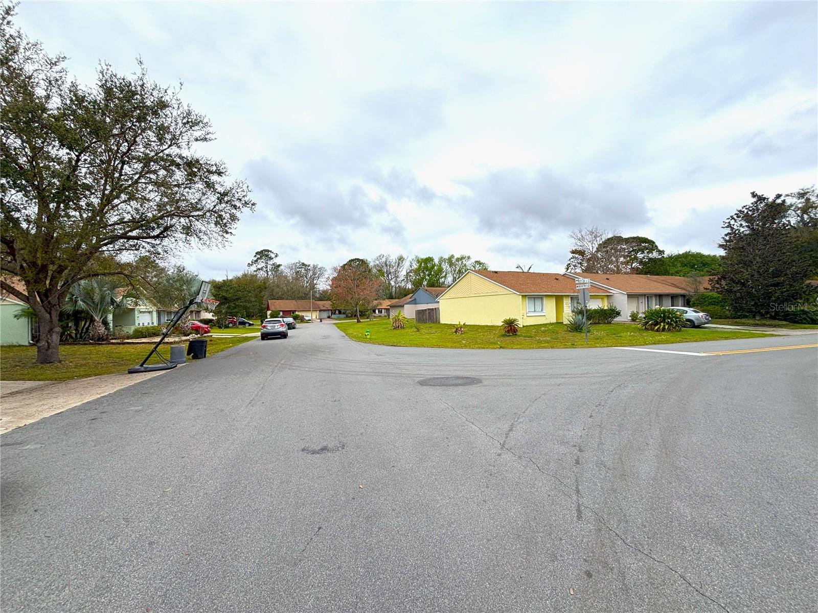 142 LONG LEAF PINE CIR, SANFORD, FL, 32773