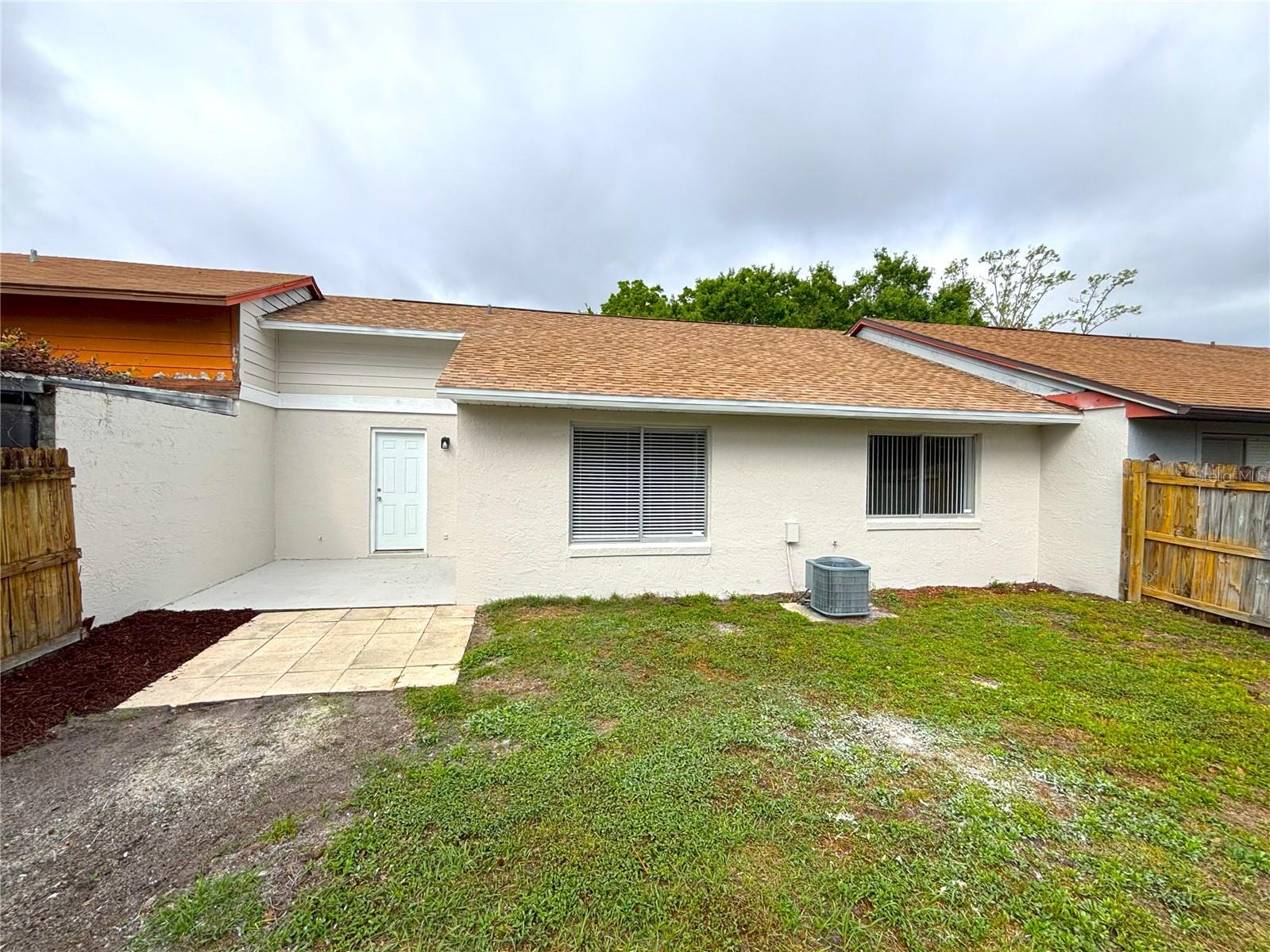 142 LONG LEAF PINE CIR, SANFORD, FL, 32773
