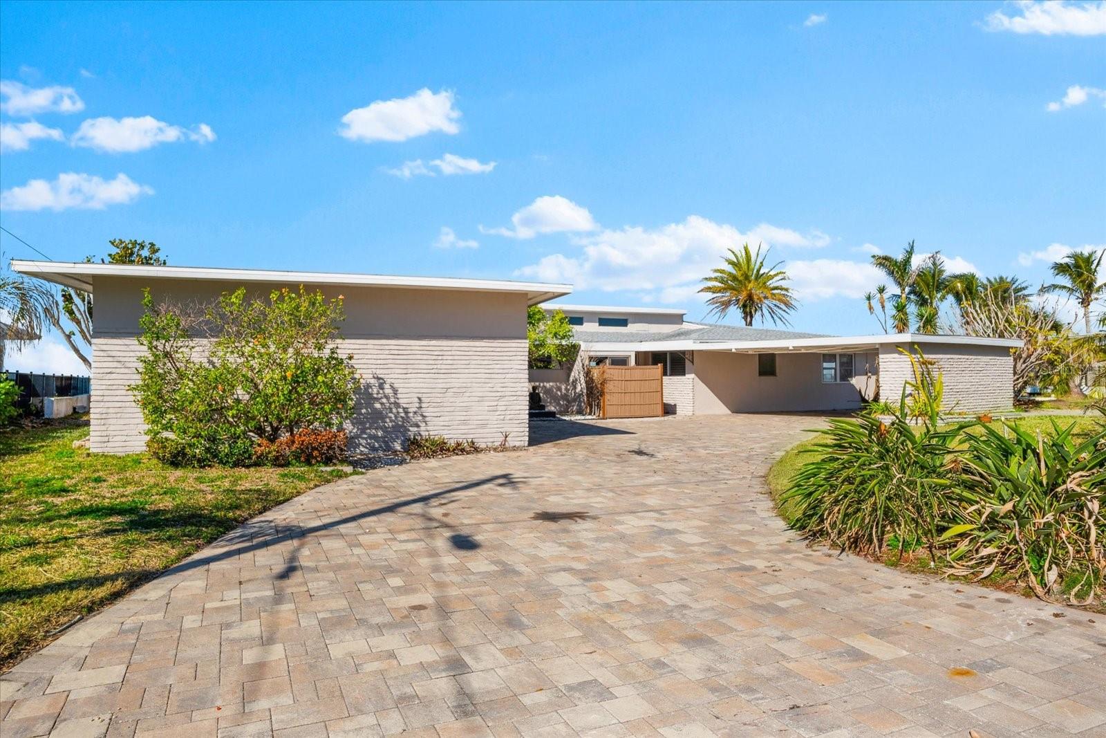 2210 HARBOR VIEW DR, DUNEDIN, FL, 34698