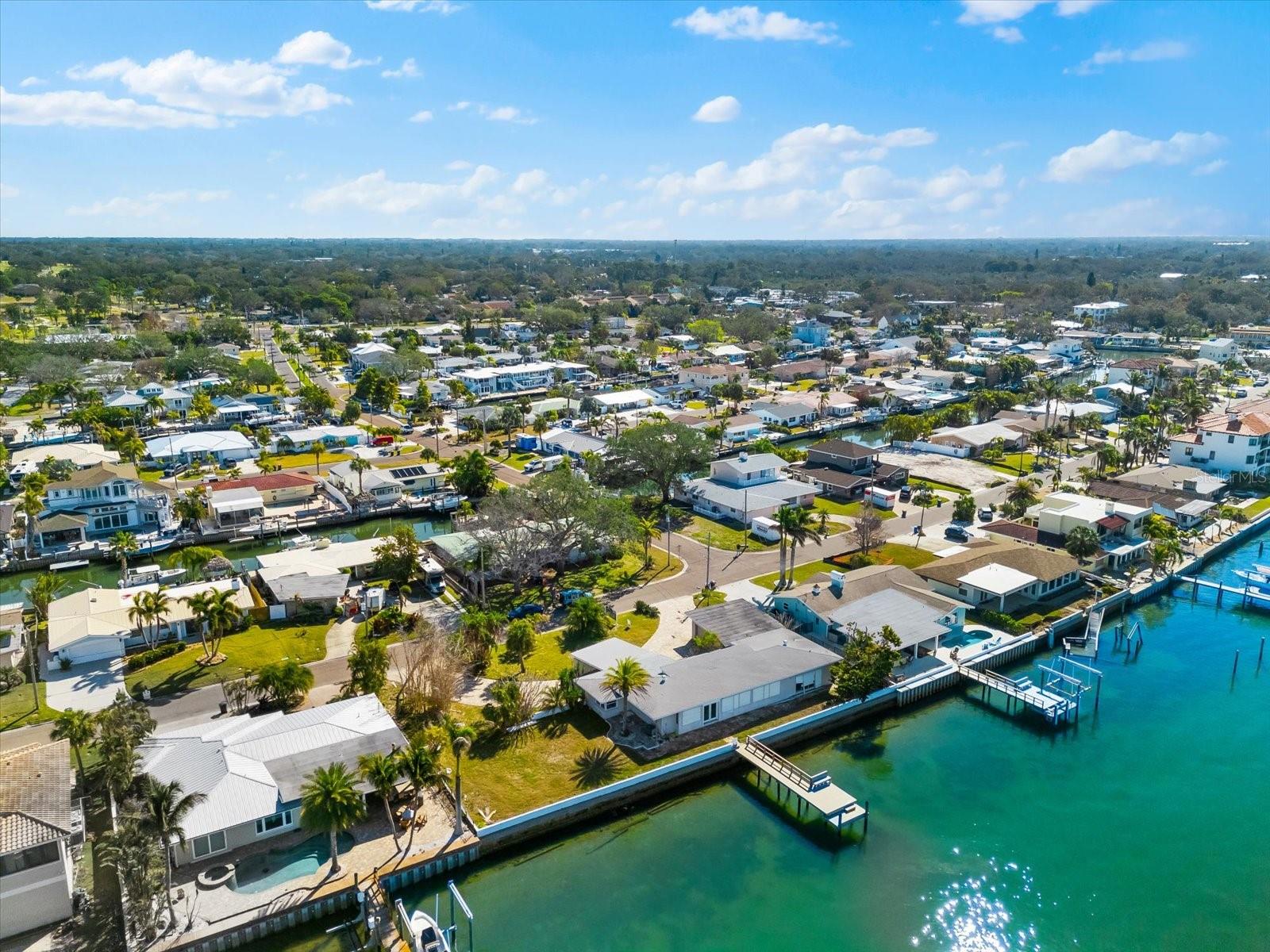 2210 HARBOR VIEW DR, DUNEDIN, FL, 34698