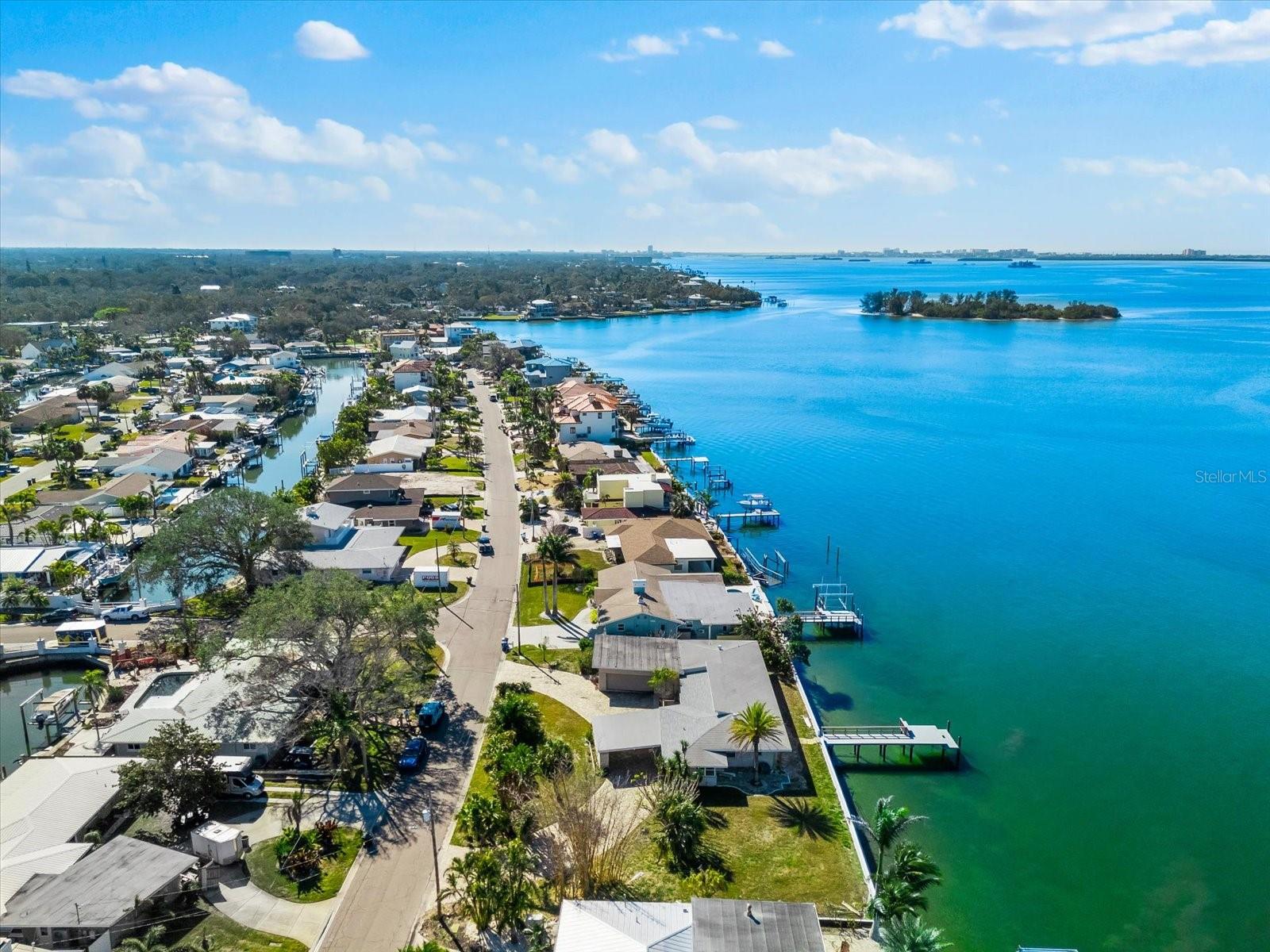 2210 HARBOR VIEW DR, DUNEDIN, FL, 34698