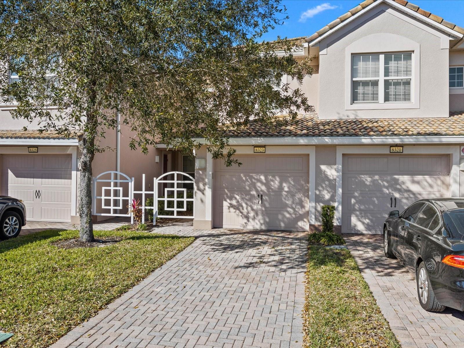 8323 BELLA VIDA CIR, DAVENPORT, FL, 33896