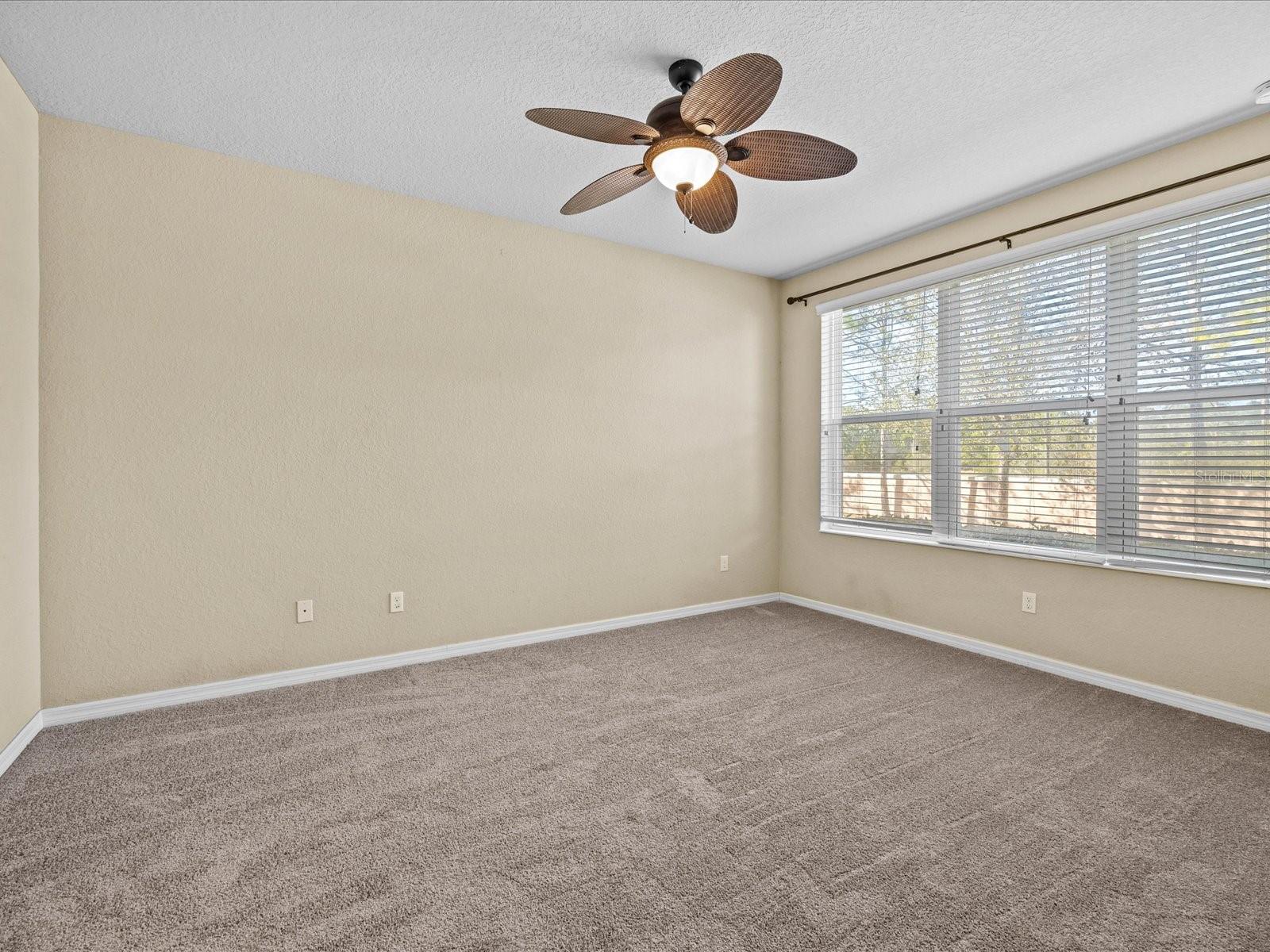 8323 BELLA VIDA CIR, DAVENPORT, FL, 33896