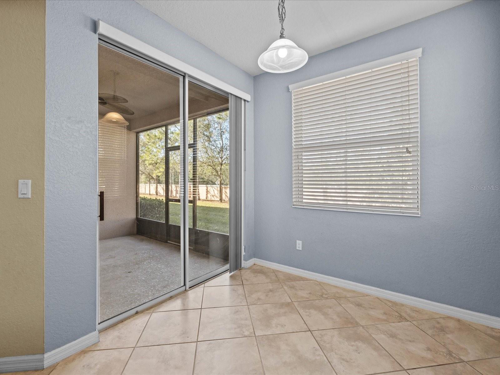 8323 BELLA VIDA CIR, DAVENPORT, FL, 33896