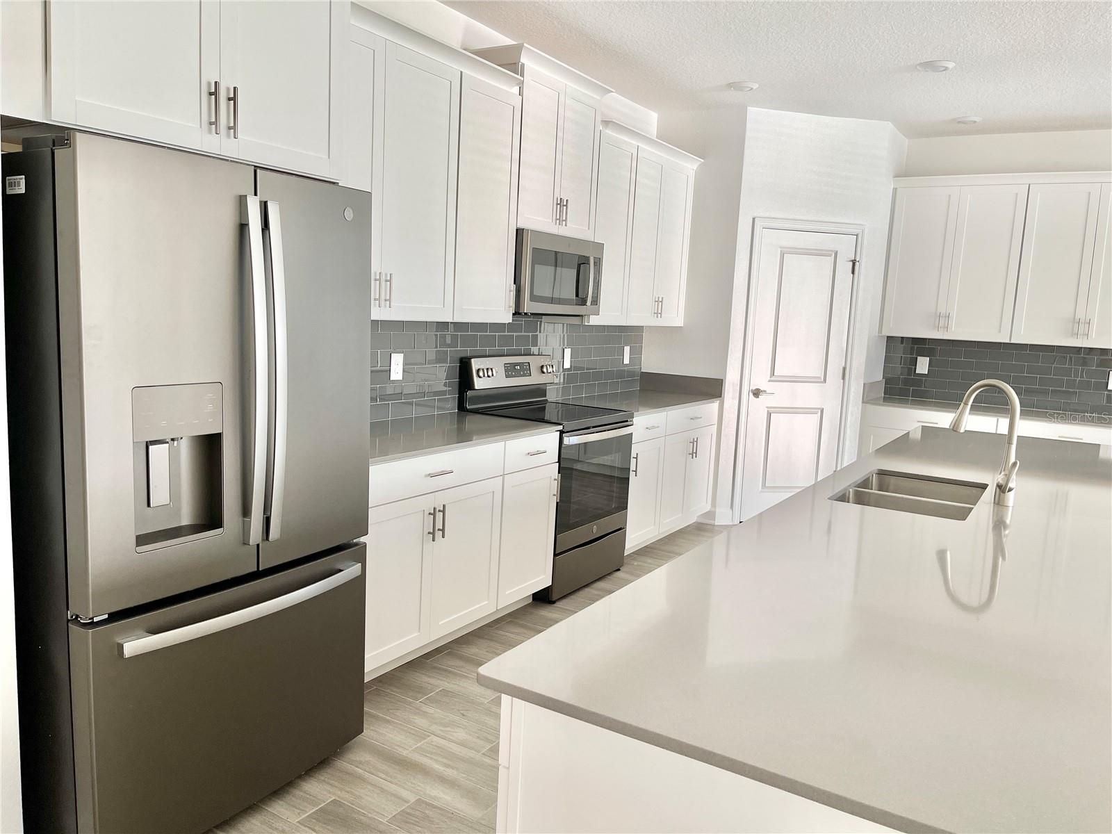 9904 INTRODUCTION WAY, ORLANDO, FL, 32832