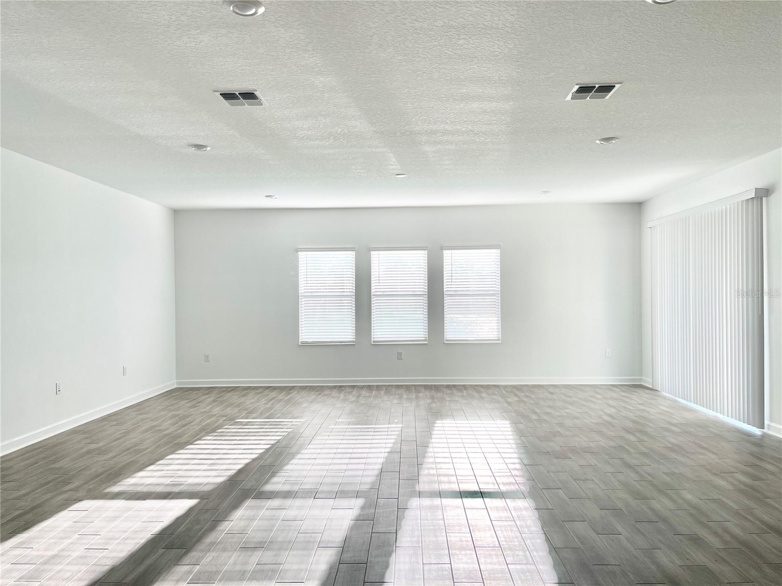 9904 INTRODUCTION WAY, ORLANDO, FL, 32832