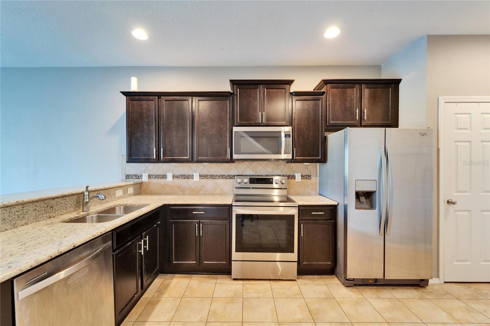 8842 TURNSTONE HAVEN PL, TAMPA, FL, 33619