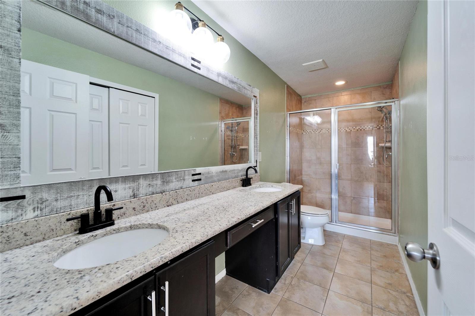 8842 TURNSTONE HAVEN PL, TAMPA, FL, 33619
