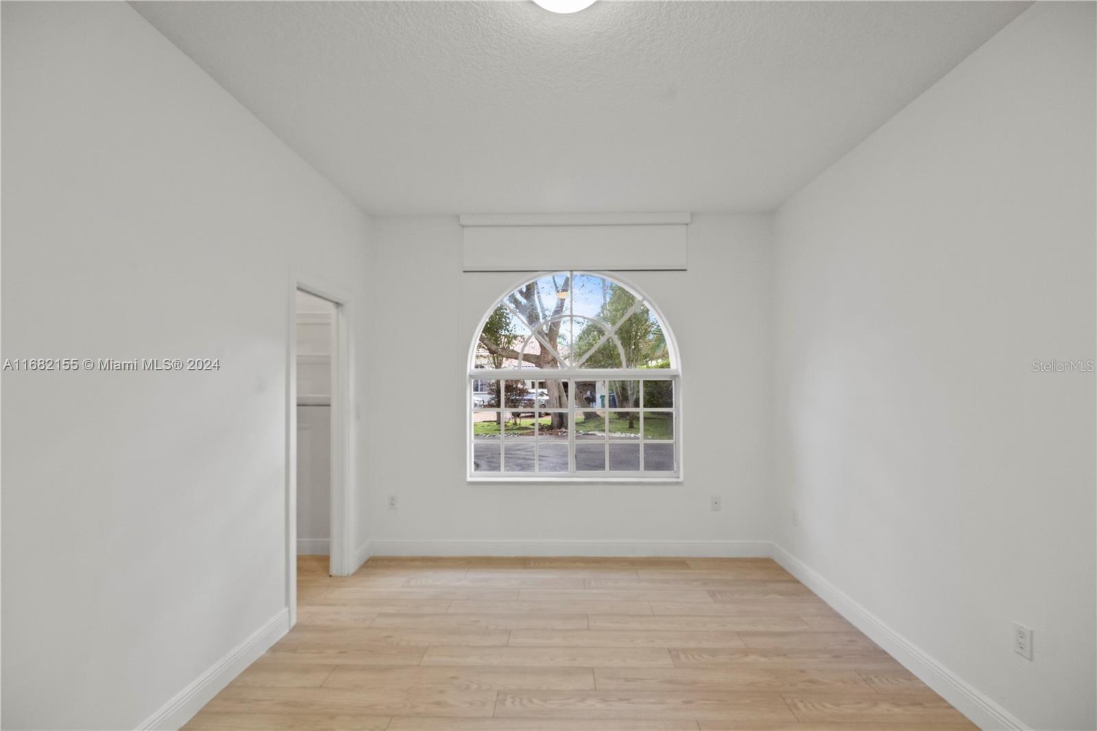 9663 SW 122 ST, MIAMI, FL, 33176