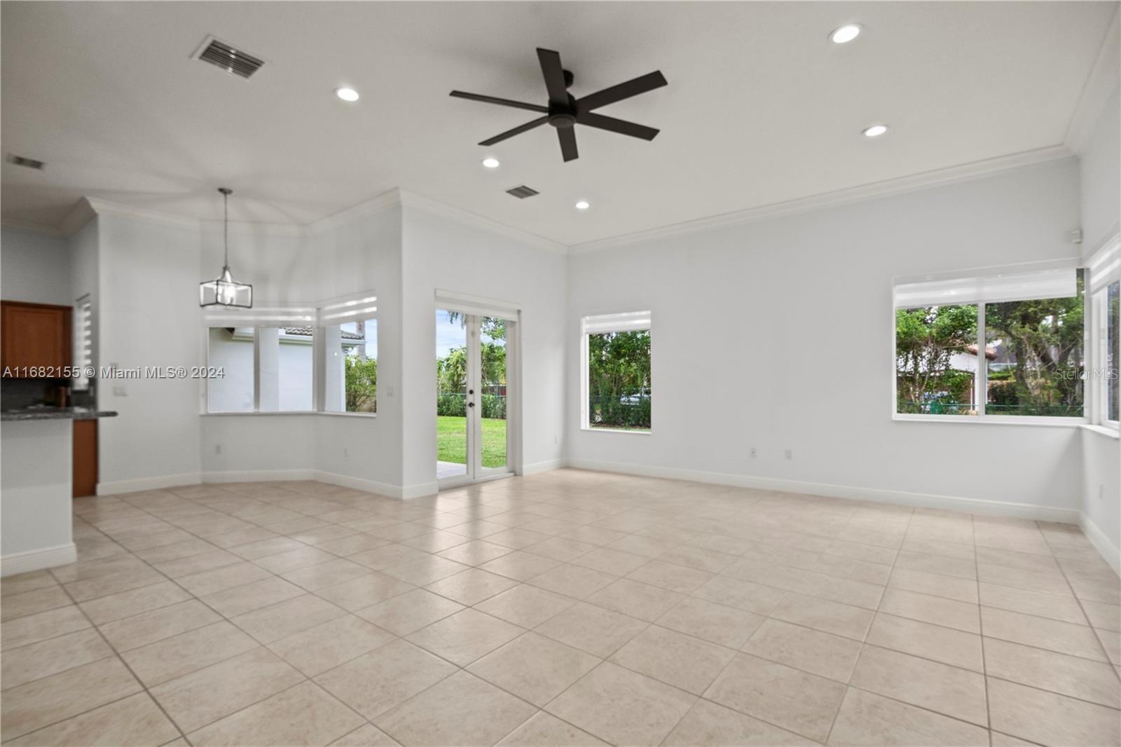 9663 SW 122 ST, MIAMI, FL, 33176