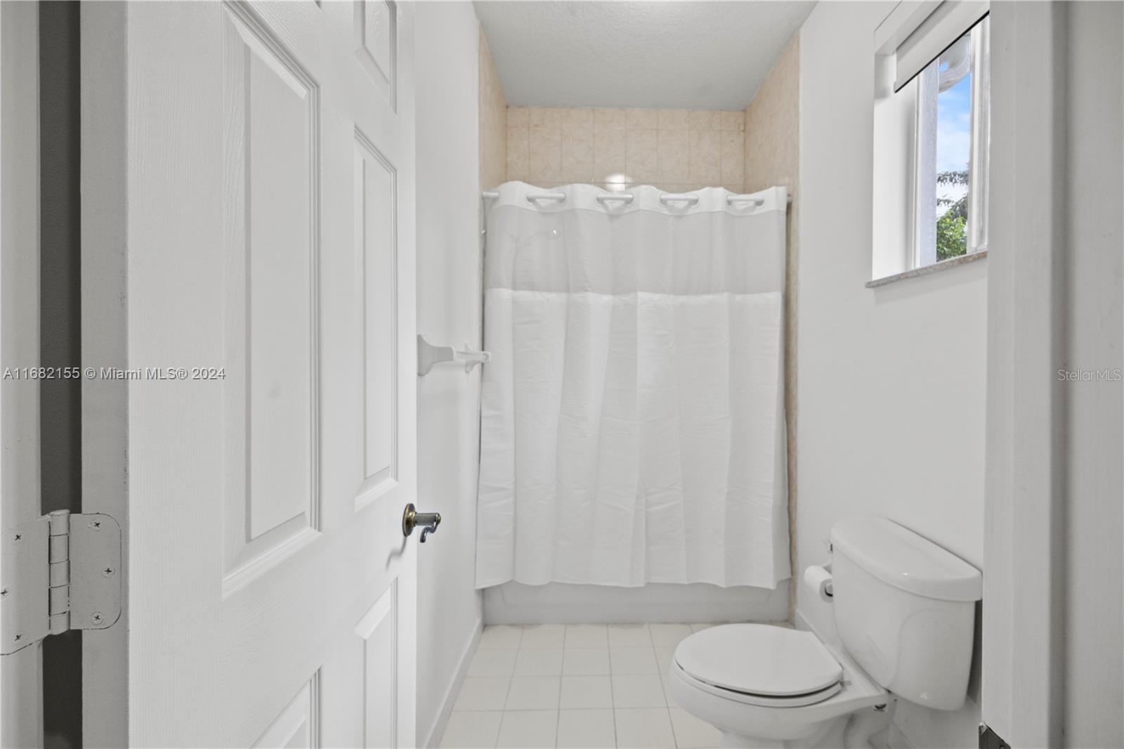 9663 SW 122 ST, MIAMI, FL, 33176