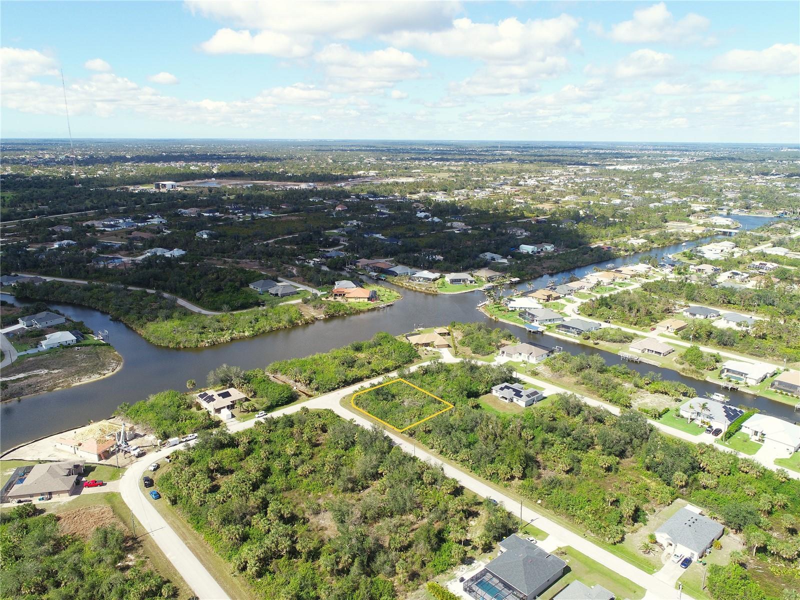 13316 BOUVARDIA LN, PORT CHARLOTTE, FL, 33981