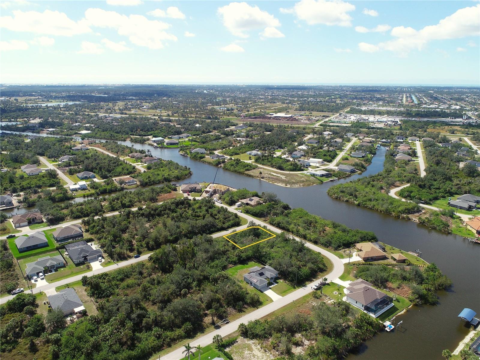 13316 BOUVARDIA LN, PORT CHARLOTTE, FL, 33981