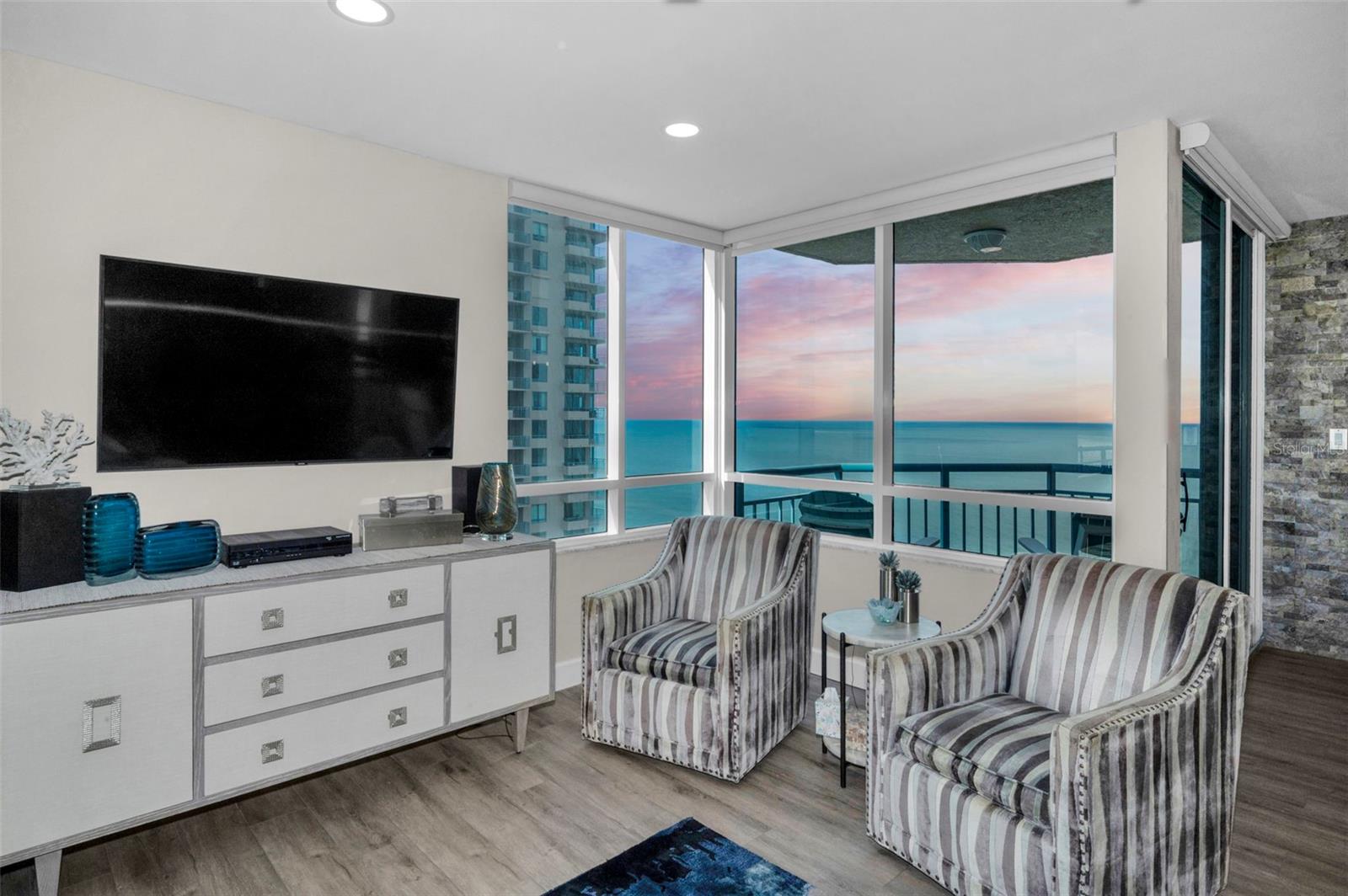 1520 GULF BLVD #1407, CLEARWATER BEACH, FL, 33767