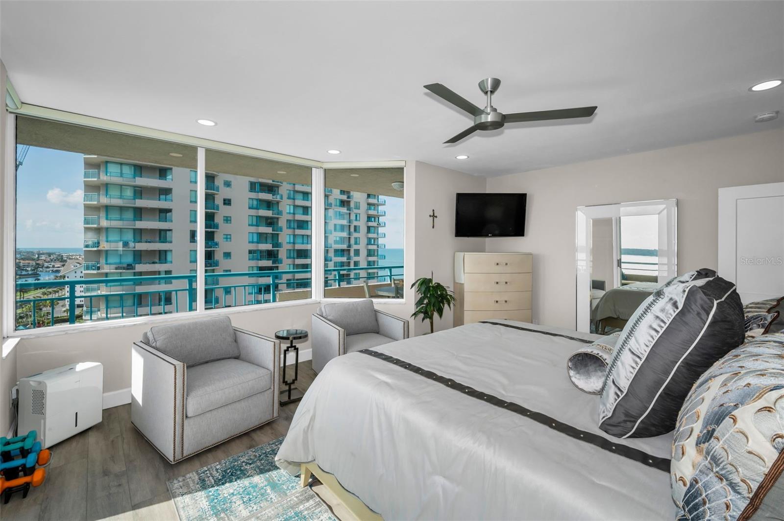 1520 GULF BLVD #1407, CLEARWATER BEACH, FL, 33767