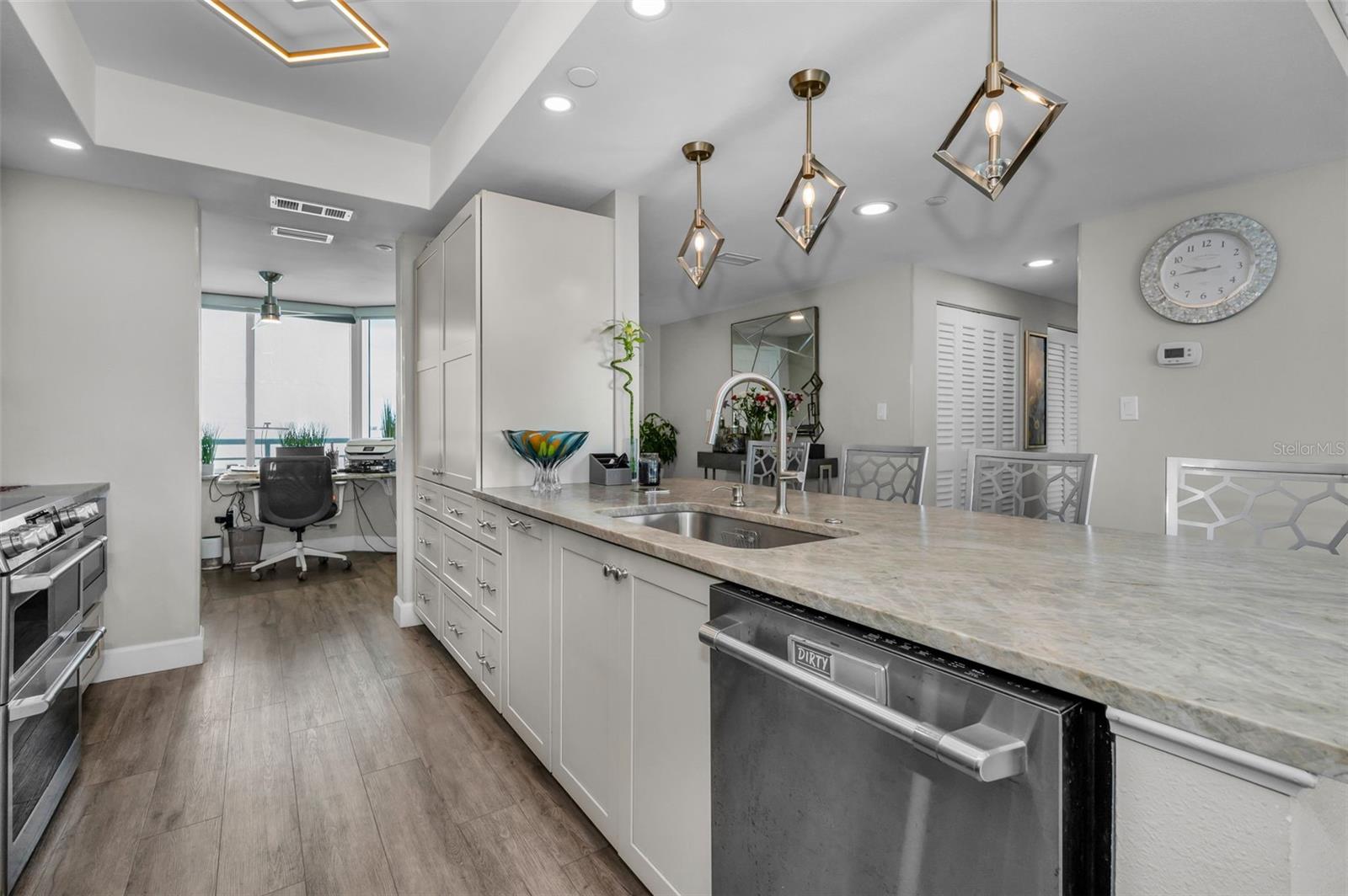 1520 GULF BLVD #1407, CLEARWATER BEACH, FL, 33767