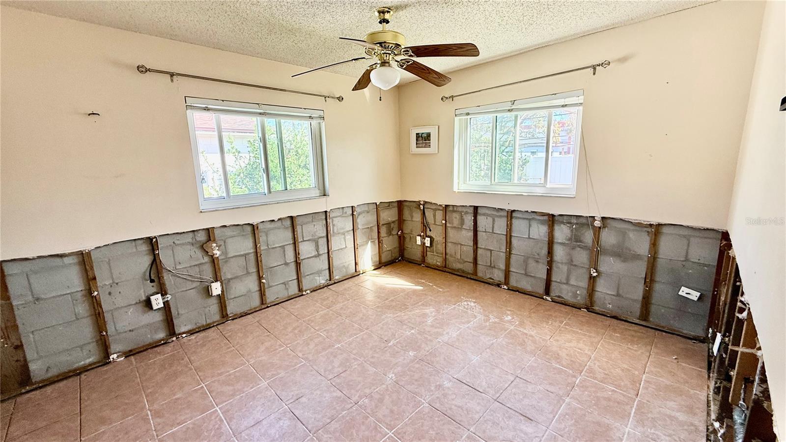 1858 MARYLAND AVE NE, ST PETERSBURG, FL, 33703