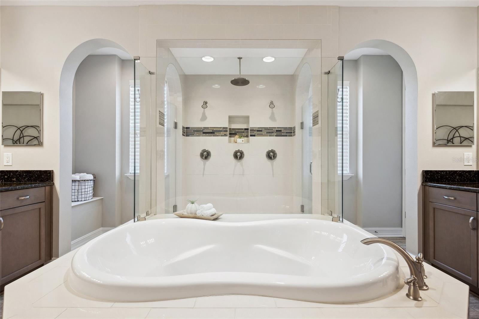 4457 ORTONA LN, WESLEY CHAPEL, FL, 33543