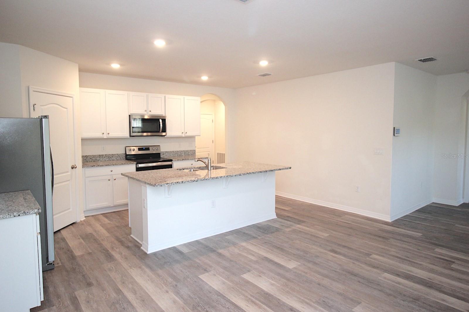 298 SUNSET POINT DR, ORMOND BEACH, FL, 32174