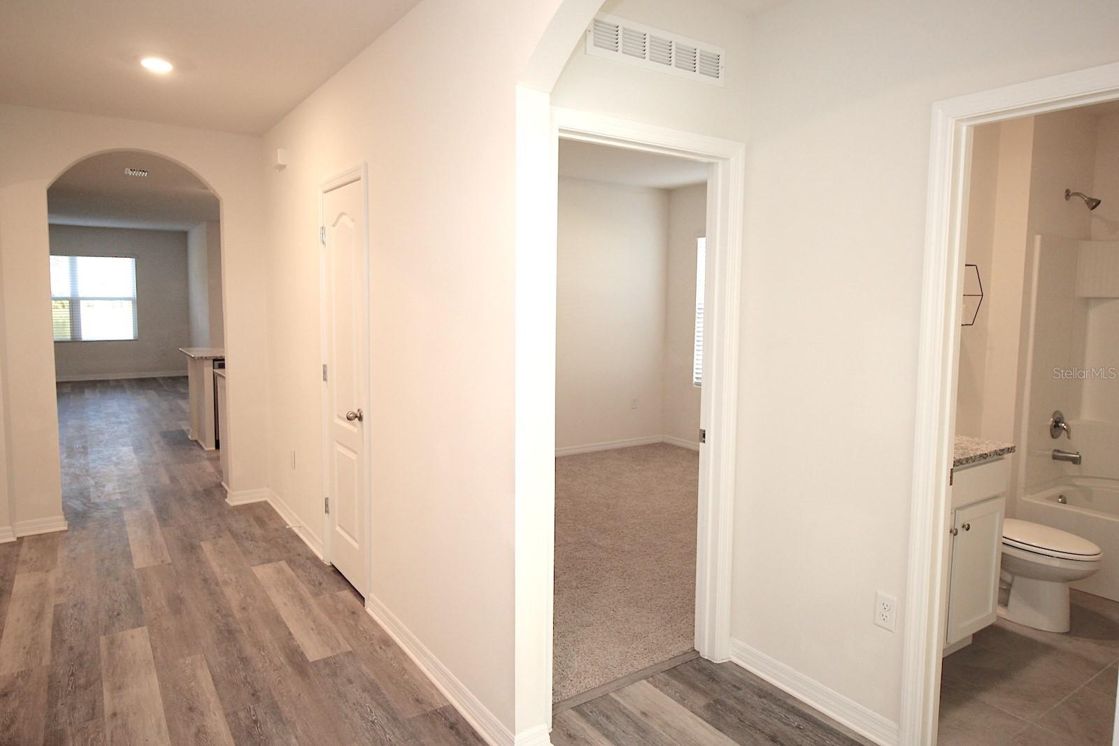 298 SUNSET POINT DR, ORMOND BEACH, FL, 32174