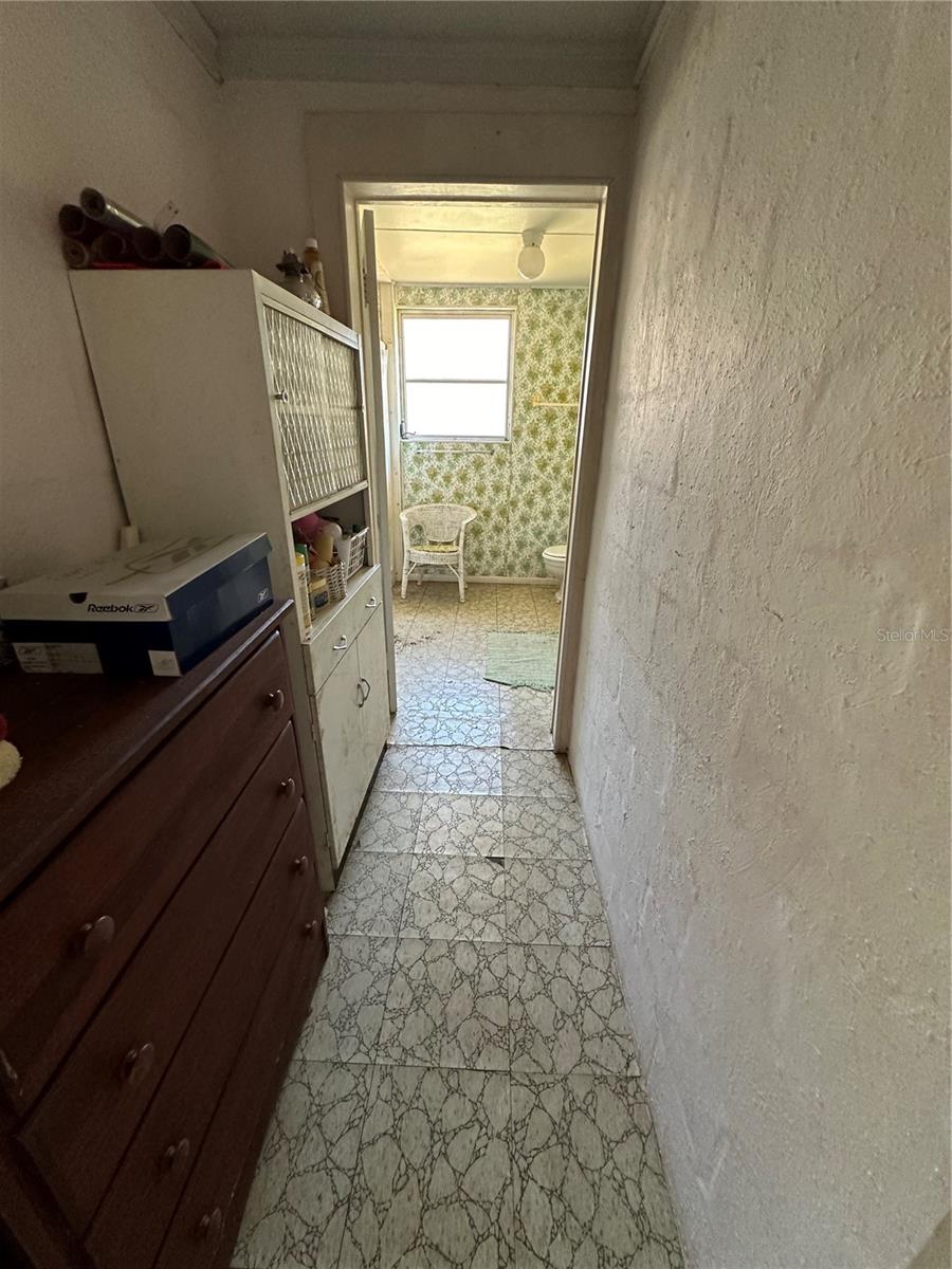 1385 N LAKE REEDY BLVD, FROSTPROOF, FL, 33843