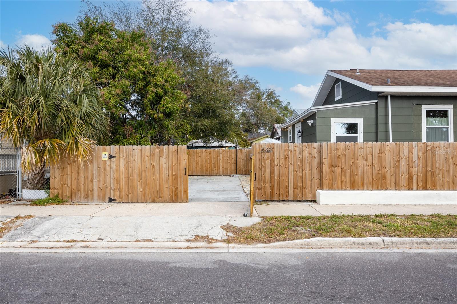 3002 N 16TH ST, TAMPA, FL, 33605