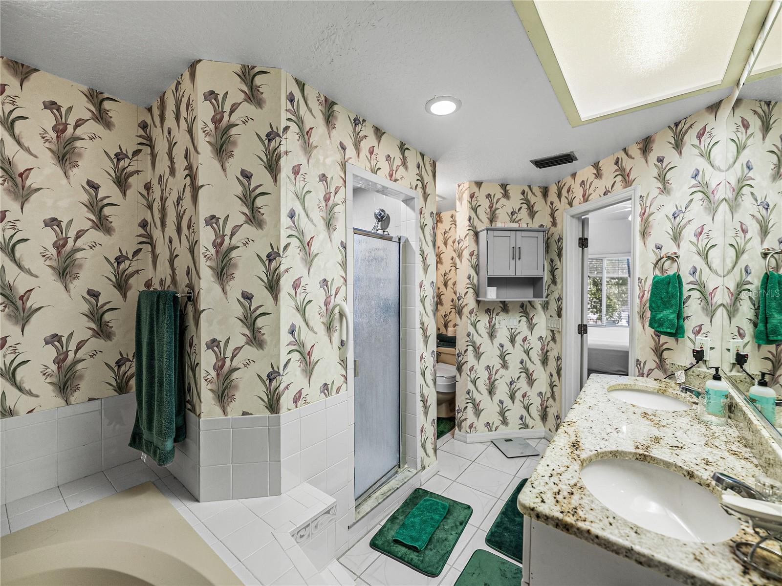 9718 TIFFANY OAKS LN #12, TAMPA, FL, 33612