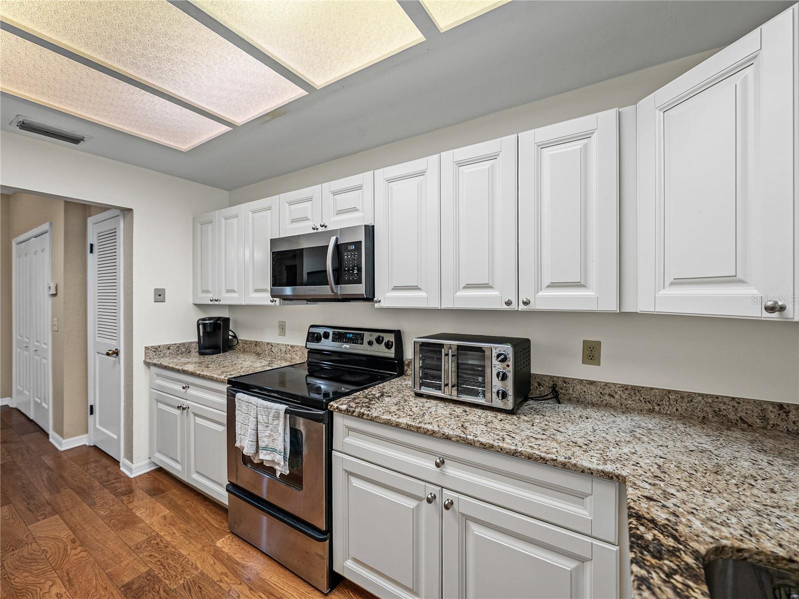 9718 TIFFANY OAKS LN #12, TAMPA, FL, 33612