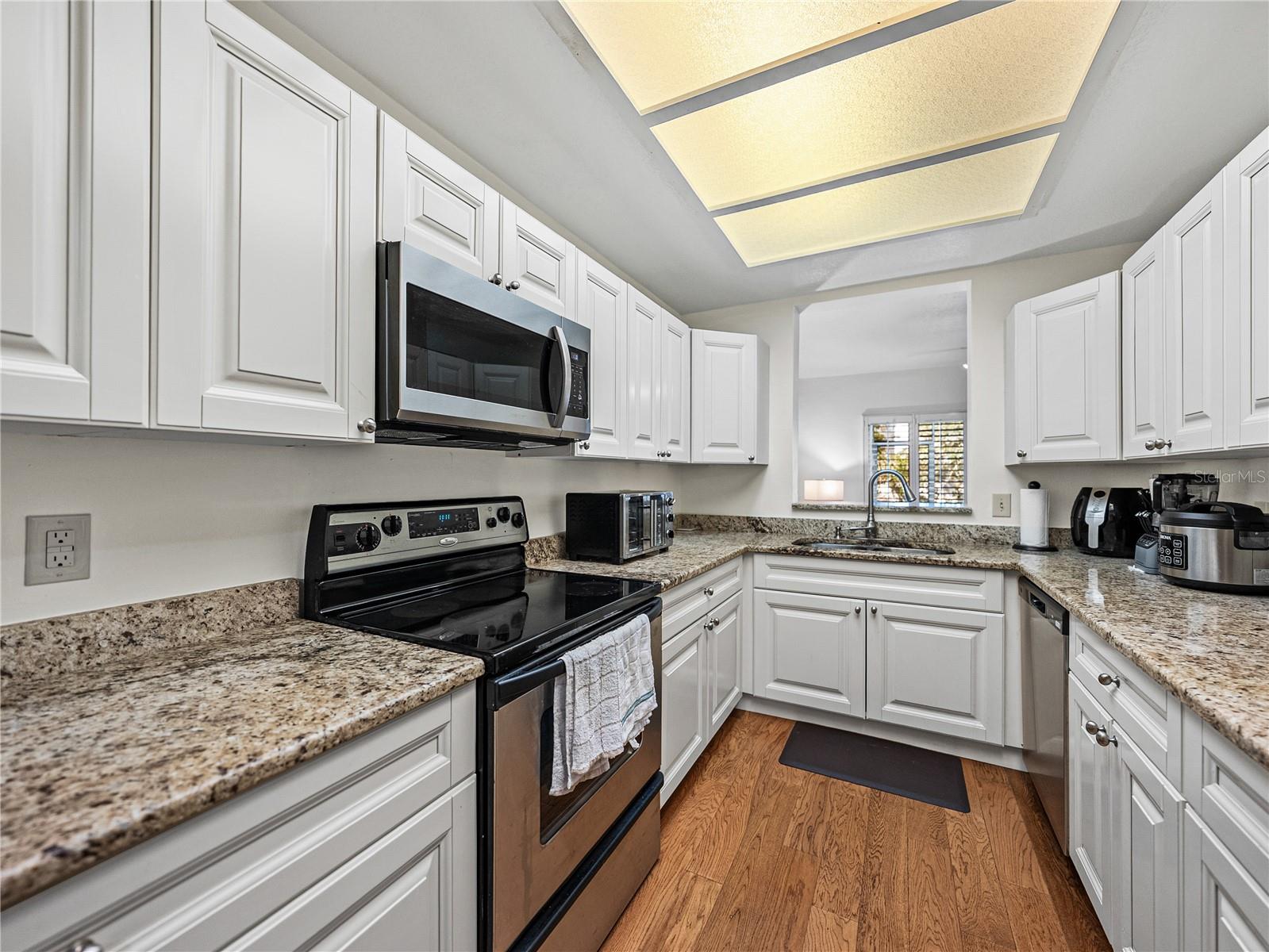 9718 TIFFANY OAKS LN #12, TAMPA, FL, 33612