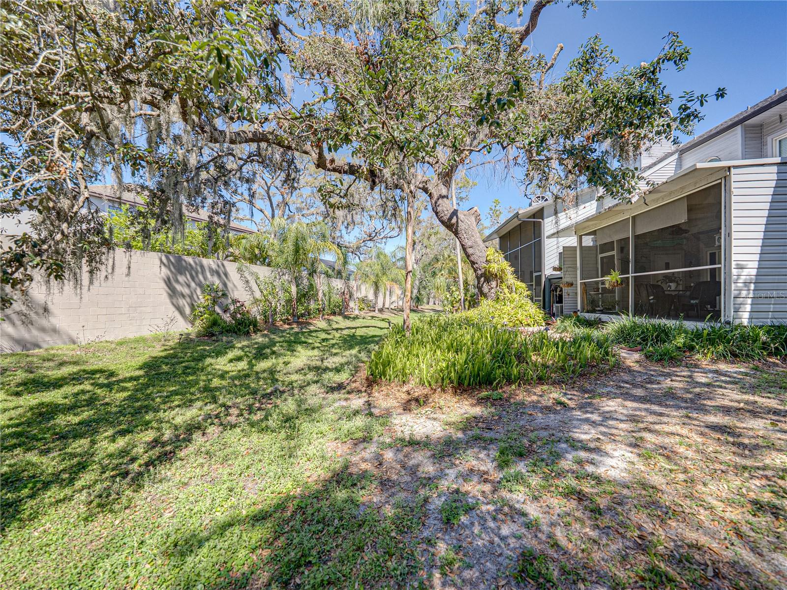 9718 TIFFANY OAKS LN #12, TAMPA, FL, 33612