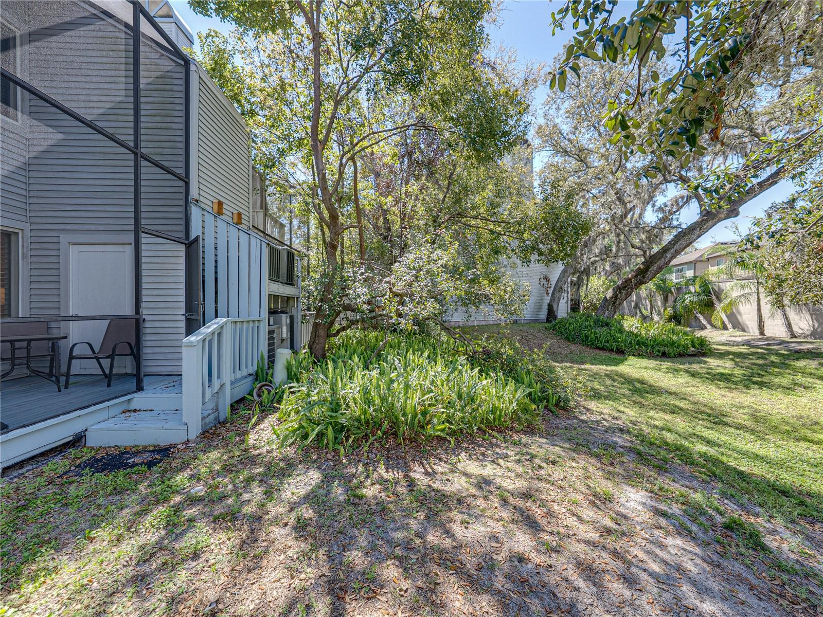 9718 TIFFANY OAKS LN #12, TAMPA, FL, 33612